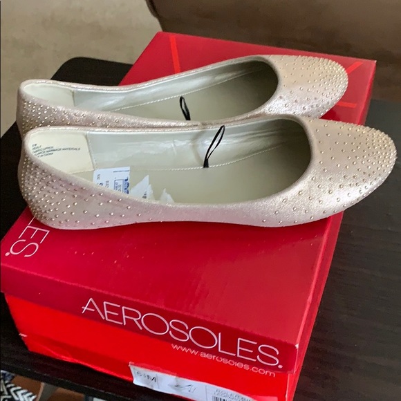 Shoes - Picture 2 of 2